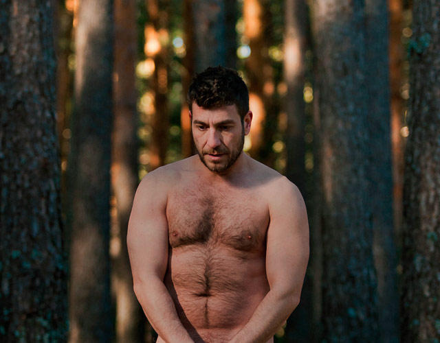 El actor Raúl Tejón desnudo en sus fotos más calientes