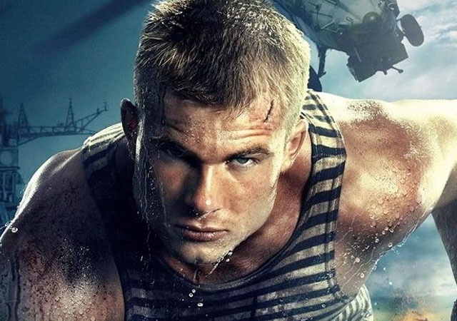 Makar Zaporozhskiy desnudo en 'Red Sparrow'