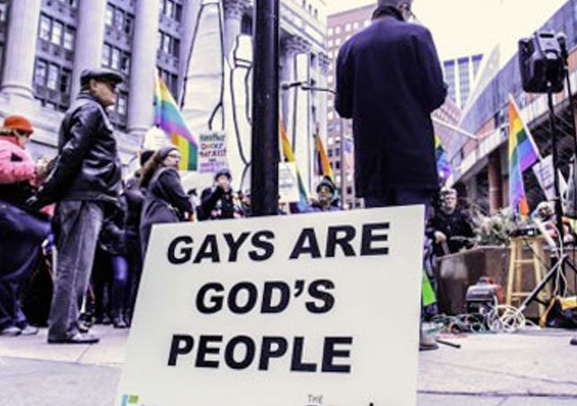 La religión es responsable de muchos suicidios LGBT en adultos