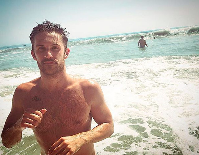 El actor Jimmy Fowlie desnudo