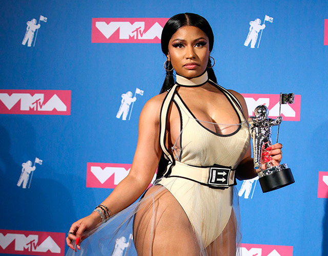 Nicki Minaj insulta