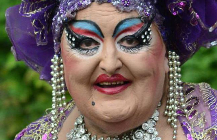 Famosos LGBTI que perdimos en 2018 13