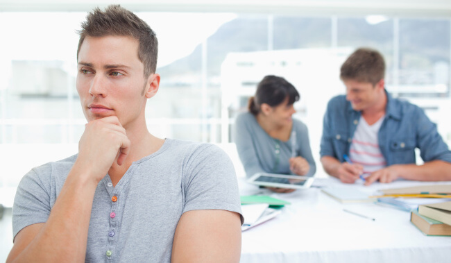 "Pillé a mi marido gay engañándome con la hija del vecino"