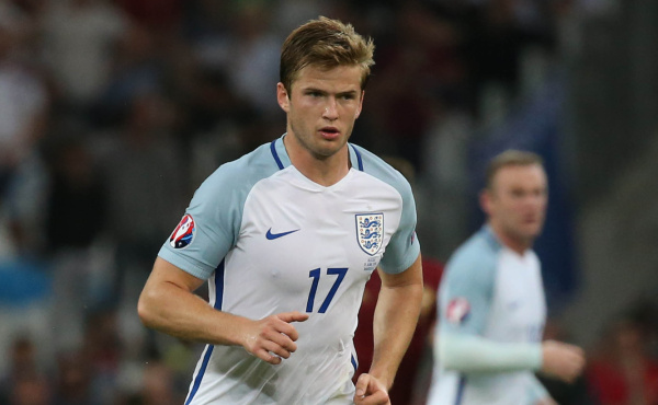 El enorme pene del futbolista británico Eric Dier desnudo 1