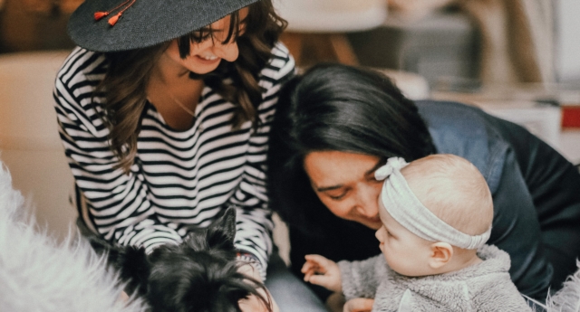 Irlanda permitirá que las madres lesbianas tengan certificados de nacimiento