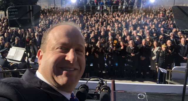 Jared Polis, primer gobernador abiertamente gay de Estados Unidos