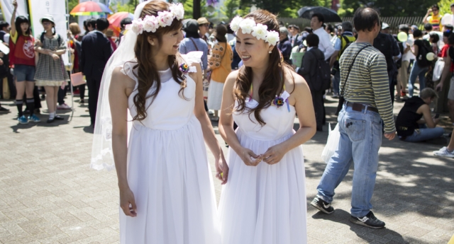 Ciudad japonesa reconoce legalmente parejas del mismo sexo 1