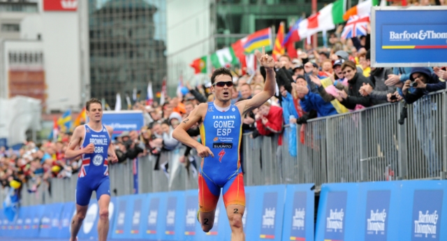 La Unión Internacional de Triatlón revoca la prohibición de la bandera arcoíris