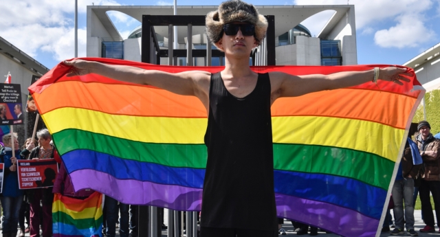Purga anti-gay en Chechenia: activistas LGBT presentan denuncia entre amenazas
