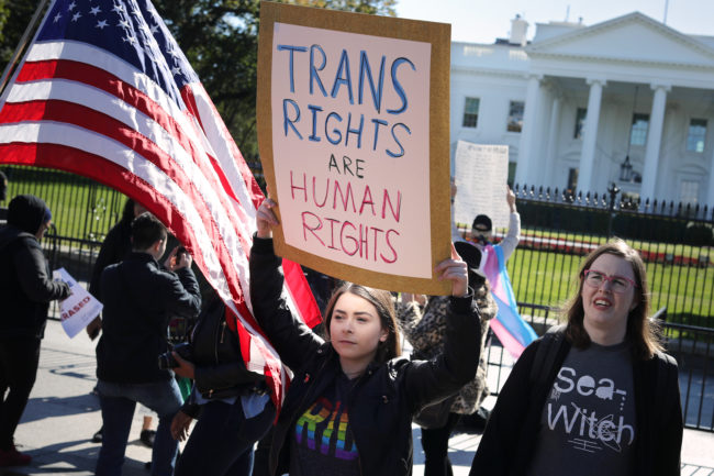 Un político quiere borrar legalmente a las personas trans 1