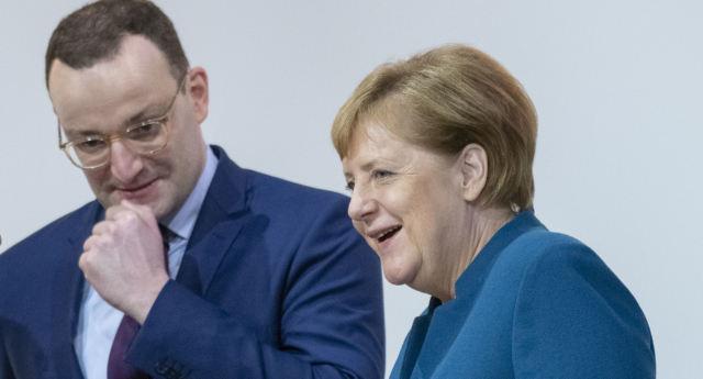 Alemania planea prohibir la terapia de curación gay 1