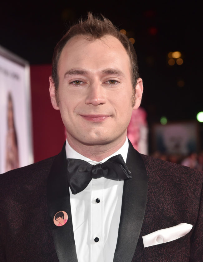 Rebel Wilson insistió en contratar a un actor gay para un personaje gay 2