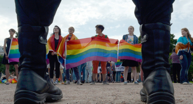 Prohíben festival ruso por promover 