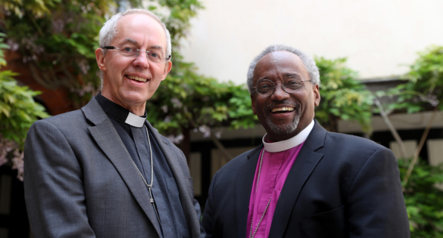 El obispo Michael Curry condena la exclusión de parejas gays 1