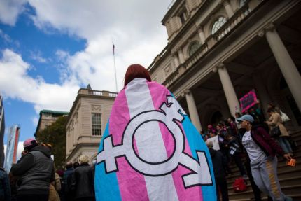 150 organizaciones LGBT condenan la transfobia de manera conjunta 2