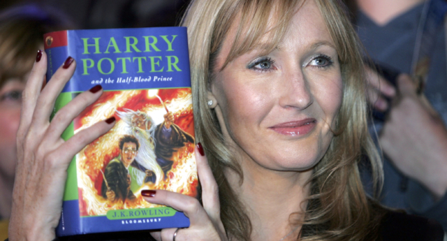 JK Rowling confirma que Harry Potter es bisexual en un nuevo spin-off