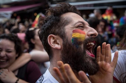 Se levanta la prohibición del Orgullo LGBT en la capital de Turquía 3