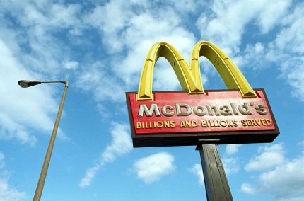 Trabajadora trans de McDonald's denuncia discriminación 2