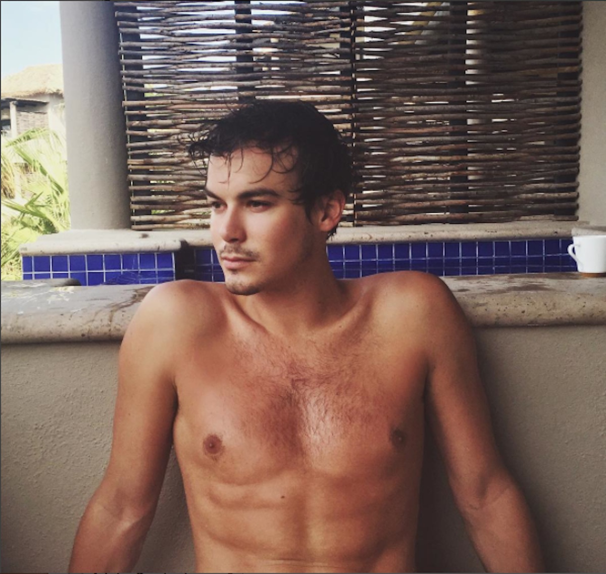 El actor Tyler Blackburn sale del armario 1