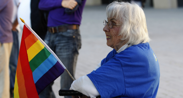 2 de cada 3 personas LGBT mayores sufren discriminación en la atención sanitaria 1