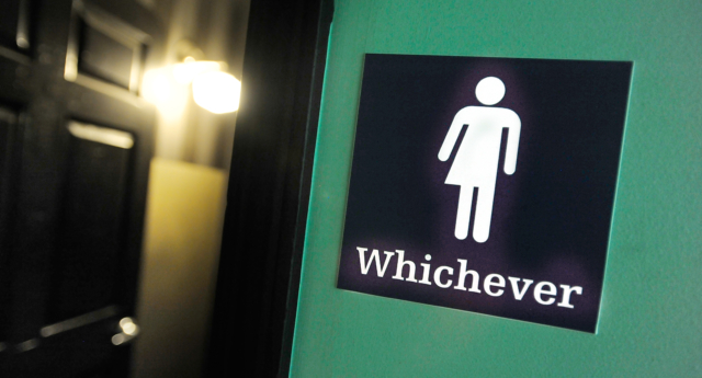 Wagamama hace que los baños sean neutrales en cuanto al género antes del Orgullo Trans de Londres