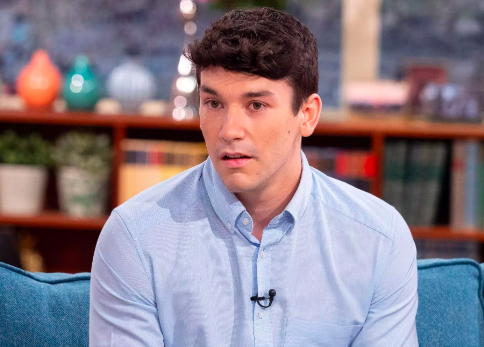 5 oficiales de policía expuestos por no cumplir sus juramentos 5