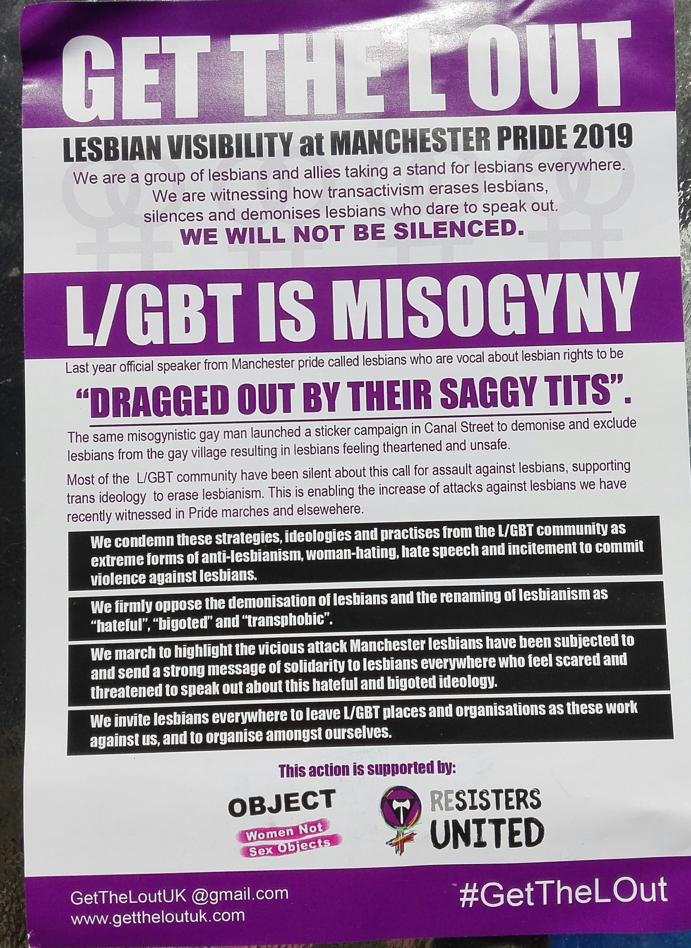 Los manifestantes antitrans marchan frente al desfile del Orgullo de Manchester, dejando a las mujeres trans preocupadas por la seguridad 1