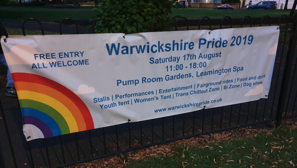 Orgullo de Warwickshire 'directamente afectado' por el abuso y las amenazas de muerte