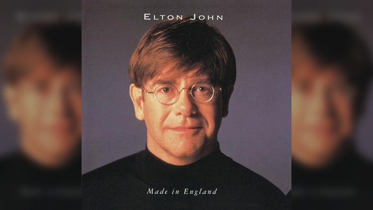 Elton John es el primer músico vivo con sellos de correo de la realeza 1