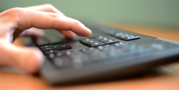 Hombre descubre que su amigo gay es de extrema derecha 2