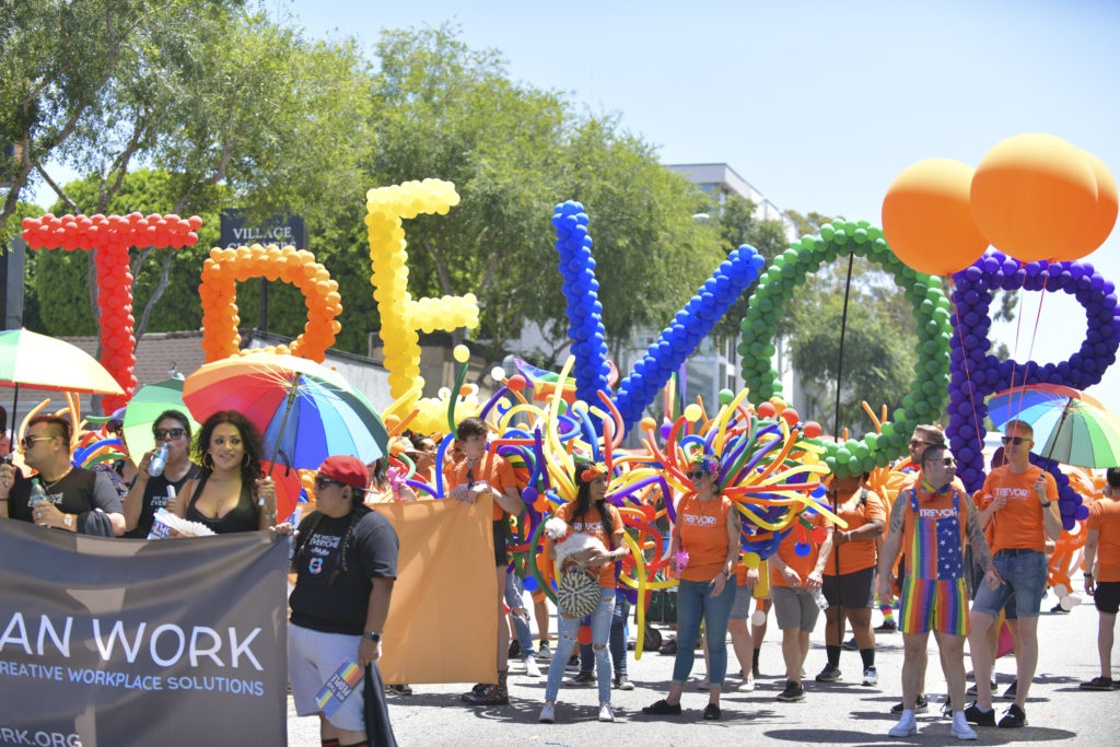Los Ángeles se convierte en la primera jurisdicción de Estados Unidos en registrar suicidios LGBT y asesinatos por crímenes de odio