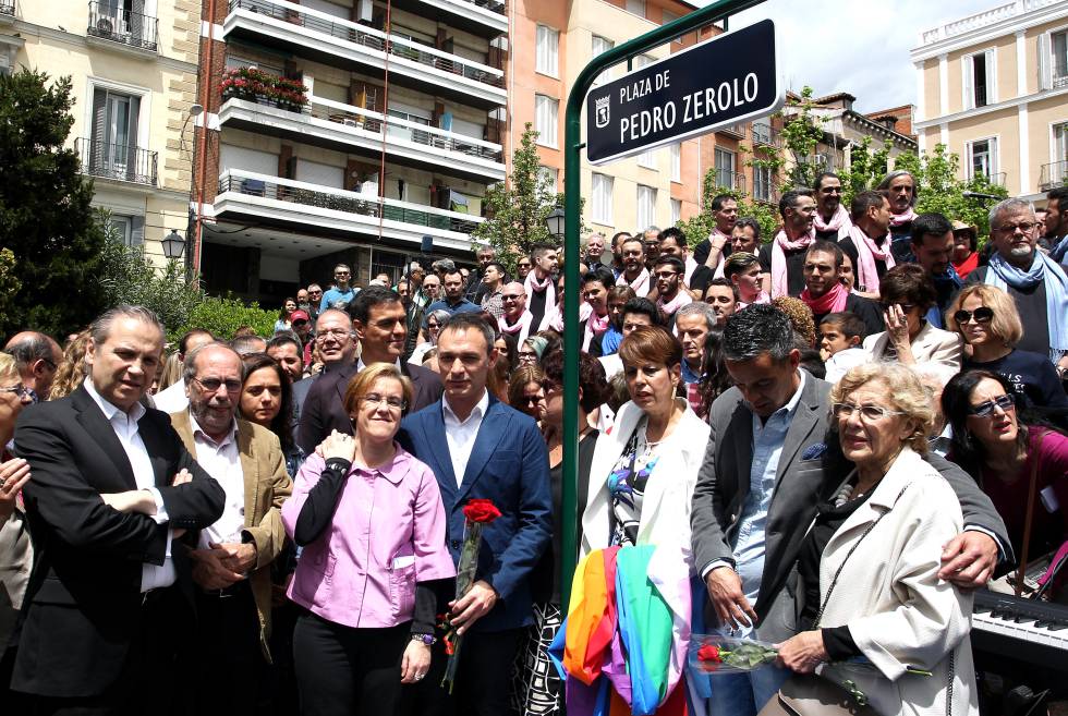 Vox propone retirar el nombre de la plaza Pedro Zerolo