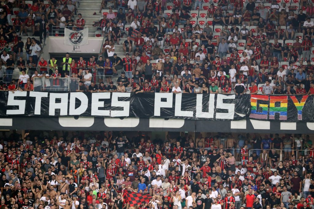 Tercer partido de fútbol francés en dos semanas interrumpido por la homofobia 1
