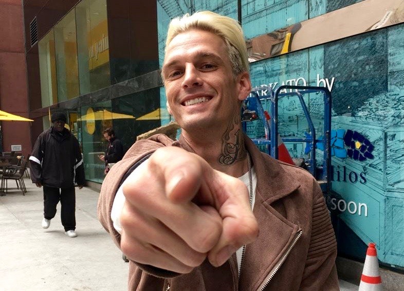 Aaron Carter se expone "accidentalmente" Instagram
