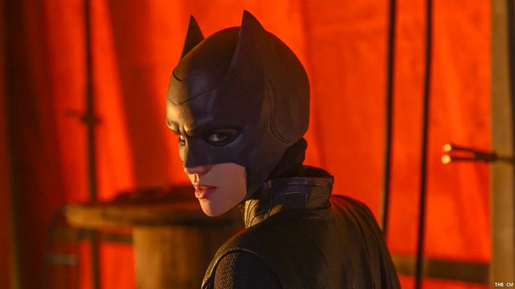 Batwoman no termina de convencer a los hombres