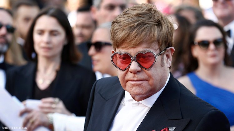 Elton John se queja de la Seguridad