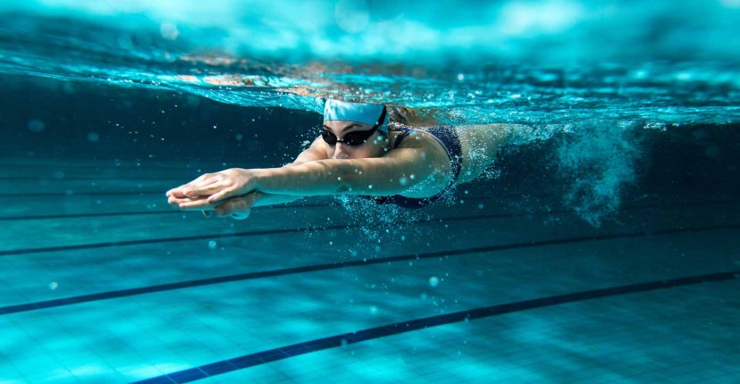 Impiden competir a una nadadora transexual