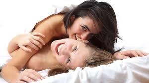 Las posiciones sexuales más satisfactorias para lesbianas
