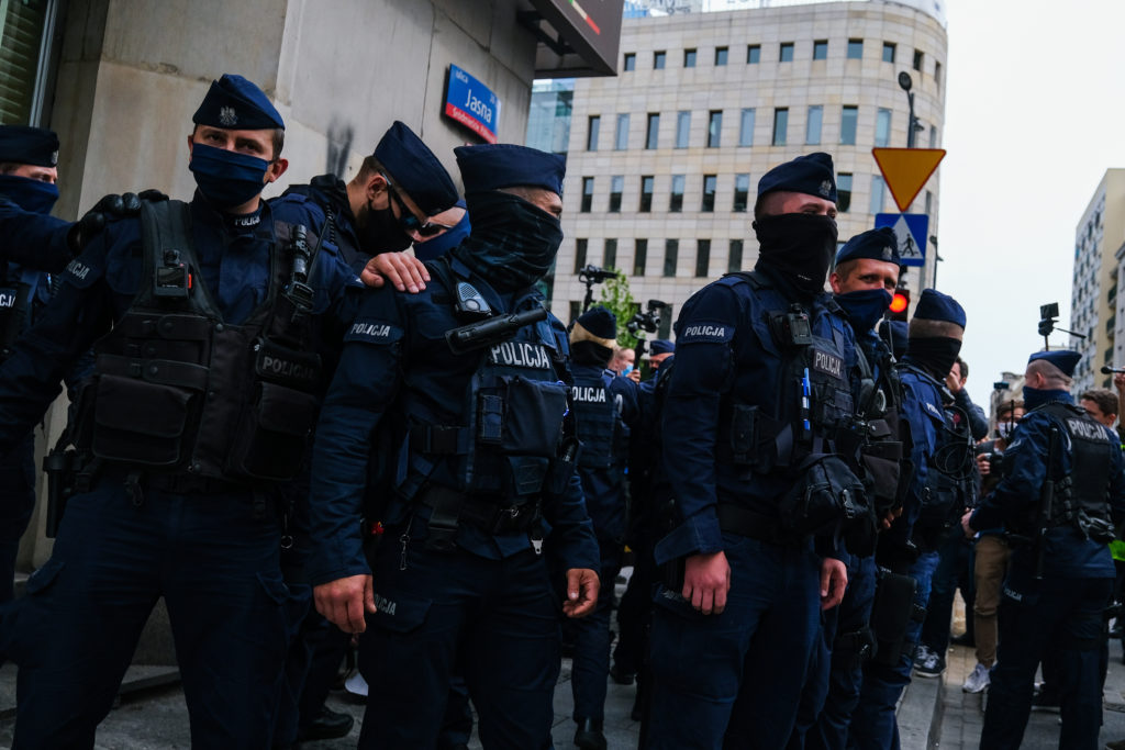 La policía polaca se ensaña con los estudiantes