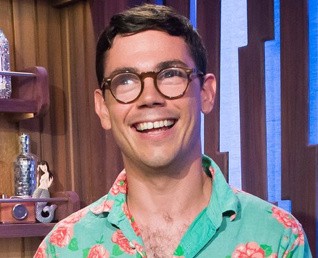 Special de Netflix promete mas sexo gay