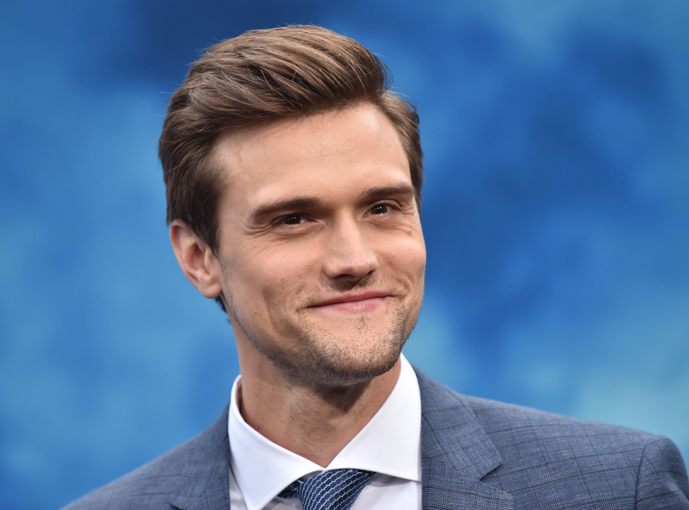 El despido del actor "Flash" Hartley Sawyer.