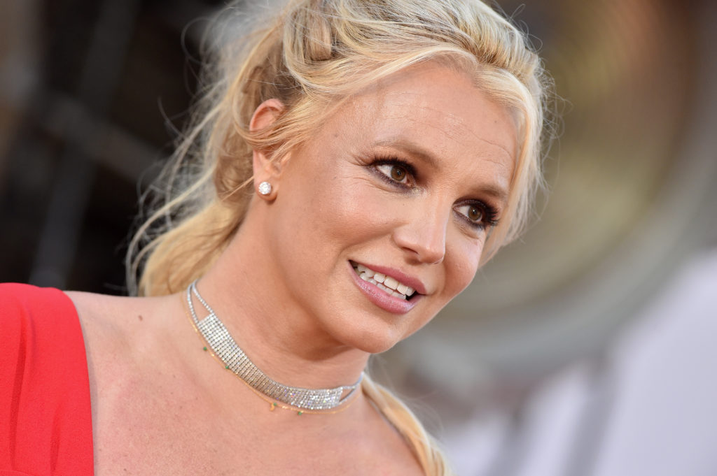 Britney Spears se deshace ya de la tutela de su padre
