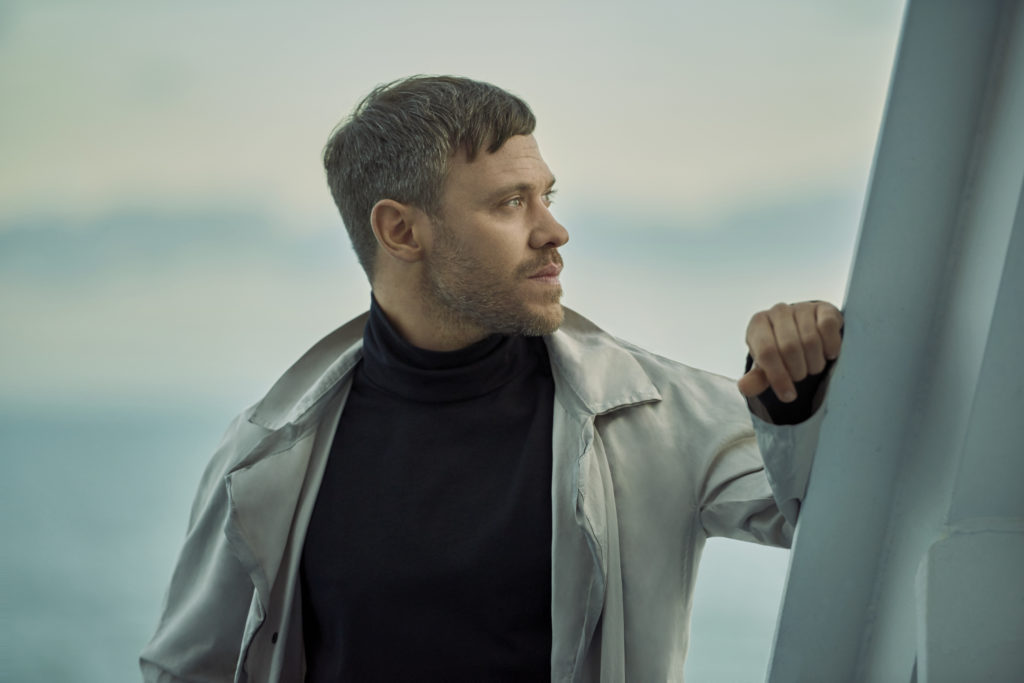 La vergüenza interiorizada de Will Young lo convenció de que iba a morir sólo por ser gay