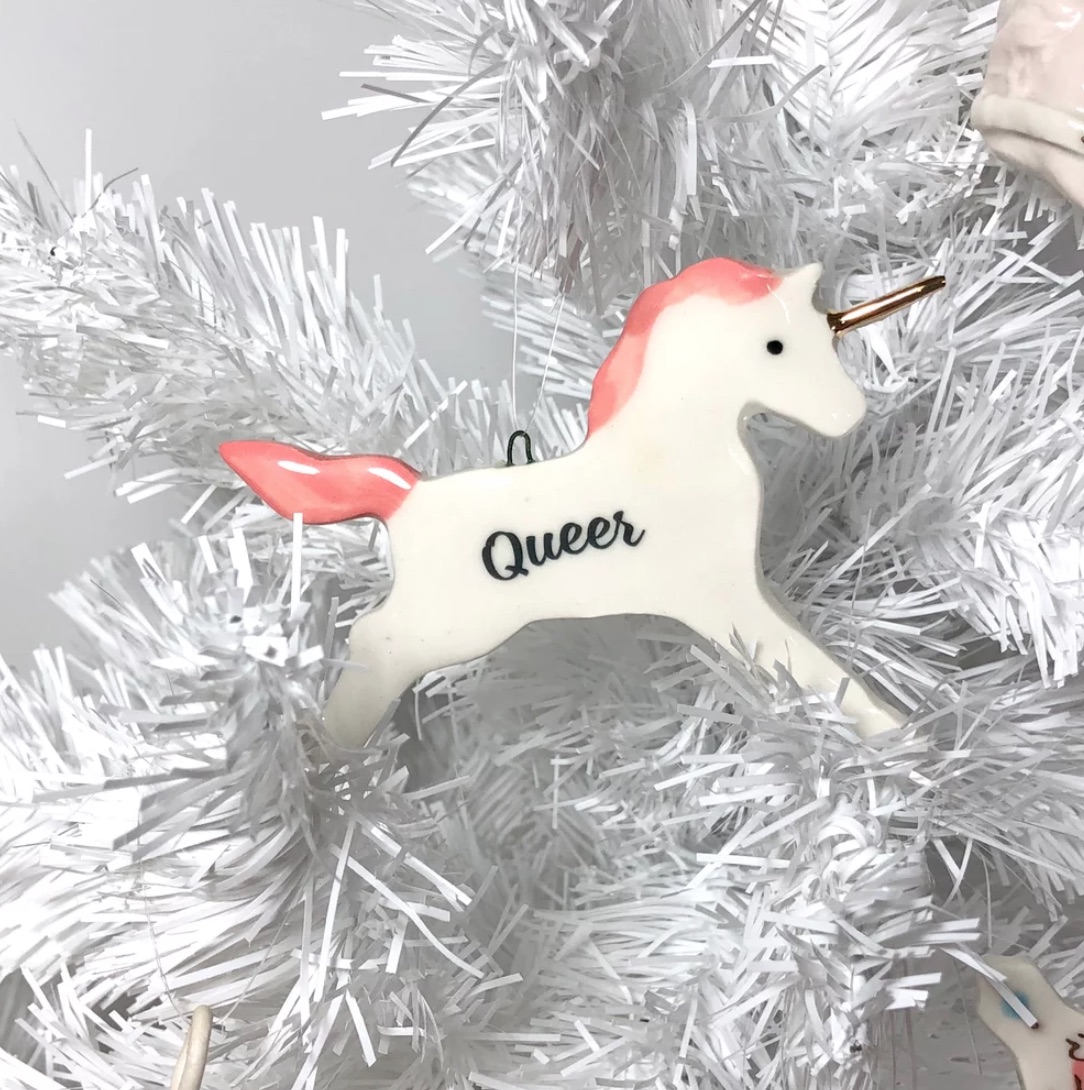 La primera comedia romántica no binaria de Amazon con un toque navideño