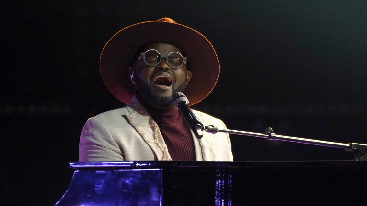 John Holiday fue acosado por su voz y ahora es finalista de "Voz"