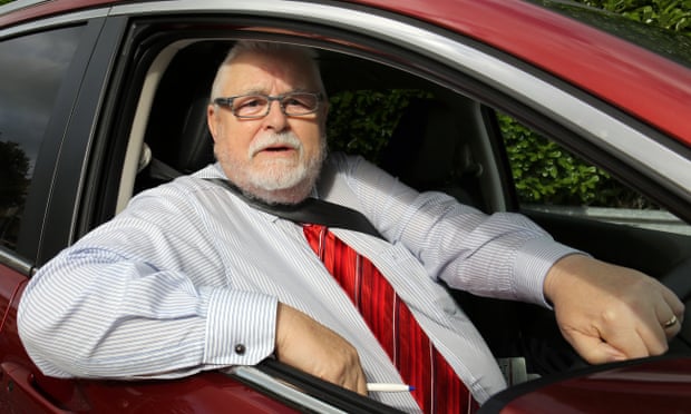 Lord Maginnis se enfrenta a una suspensión de 18 meses por acoso homófobo