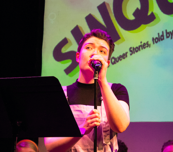 Una pandemia global no pudo evitar que este pionero marica creara un espacio seguro para que las personas trans se conectaran. Ahora, ella es la Amiga del Año de Uber Eats LGBT+...