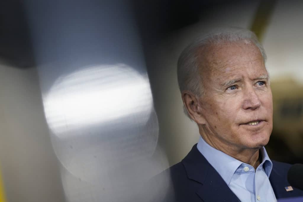 Joe Biden promete restaurar las protecciones de Obama