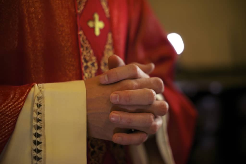 Obispos católicos mandan un mensaje de apoyo a niños LGTB+