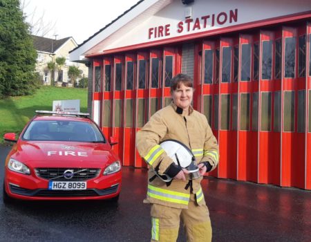Una bombera trans entra en la lista de honores de año nuevo de Irlanda del Norte